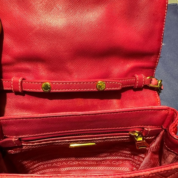 Prada Pink Quilted Women's Bag - Picture 9 of 11